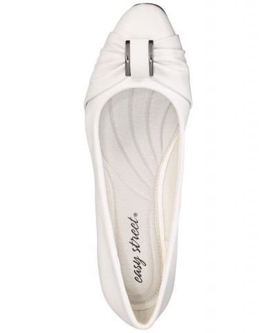 Eloise Pumps White $34.30 Shoes