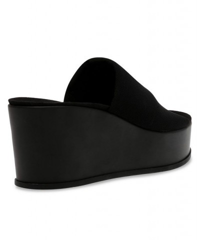 Women's Venti Platform Sandal Black $33.18 Shoes