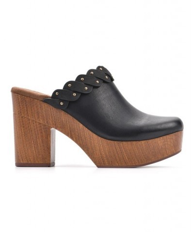 Women's Toss Up Clogs Black $48.45 Shoes